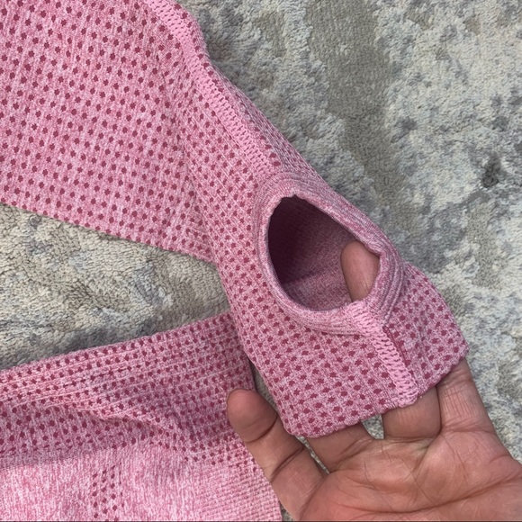 Blush seamless Work Out Yoga Set/ Activewear - Picture 10 of 15